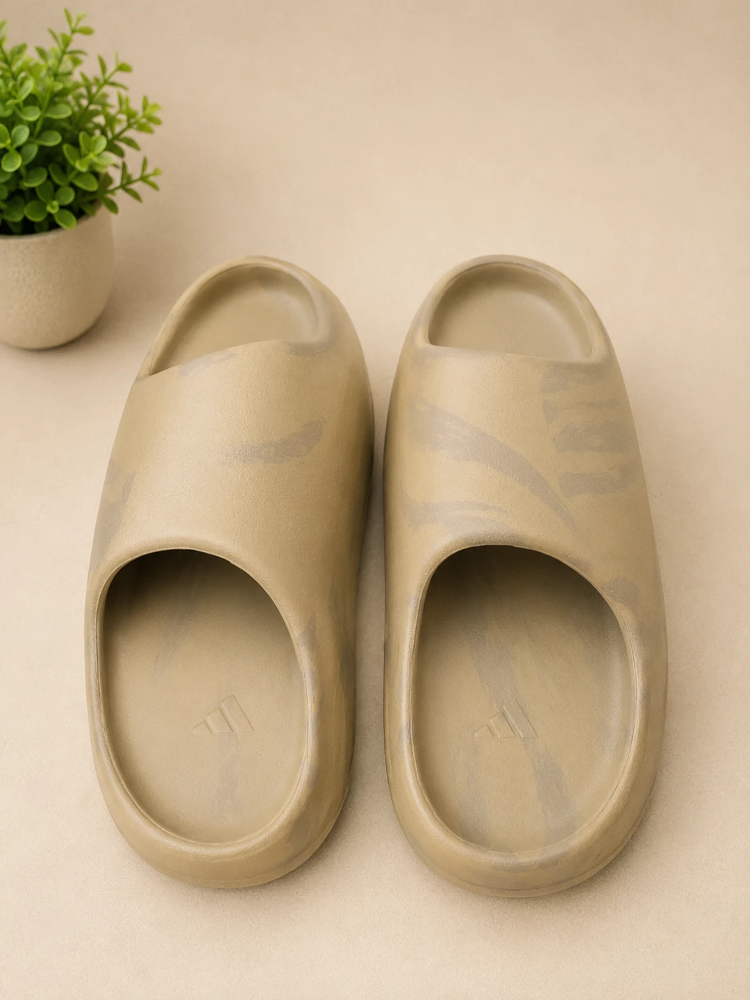 Adidas Yeezy Slide Khaki - photo 3