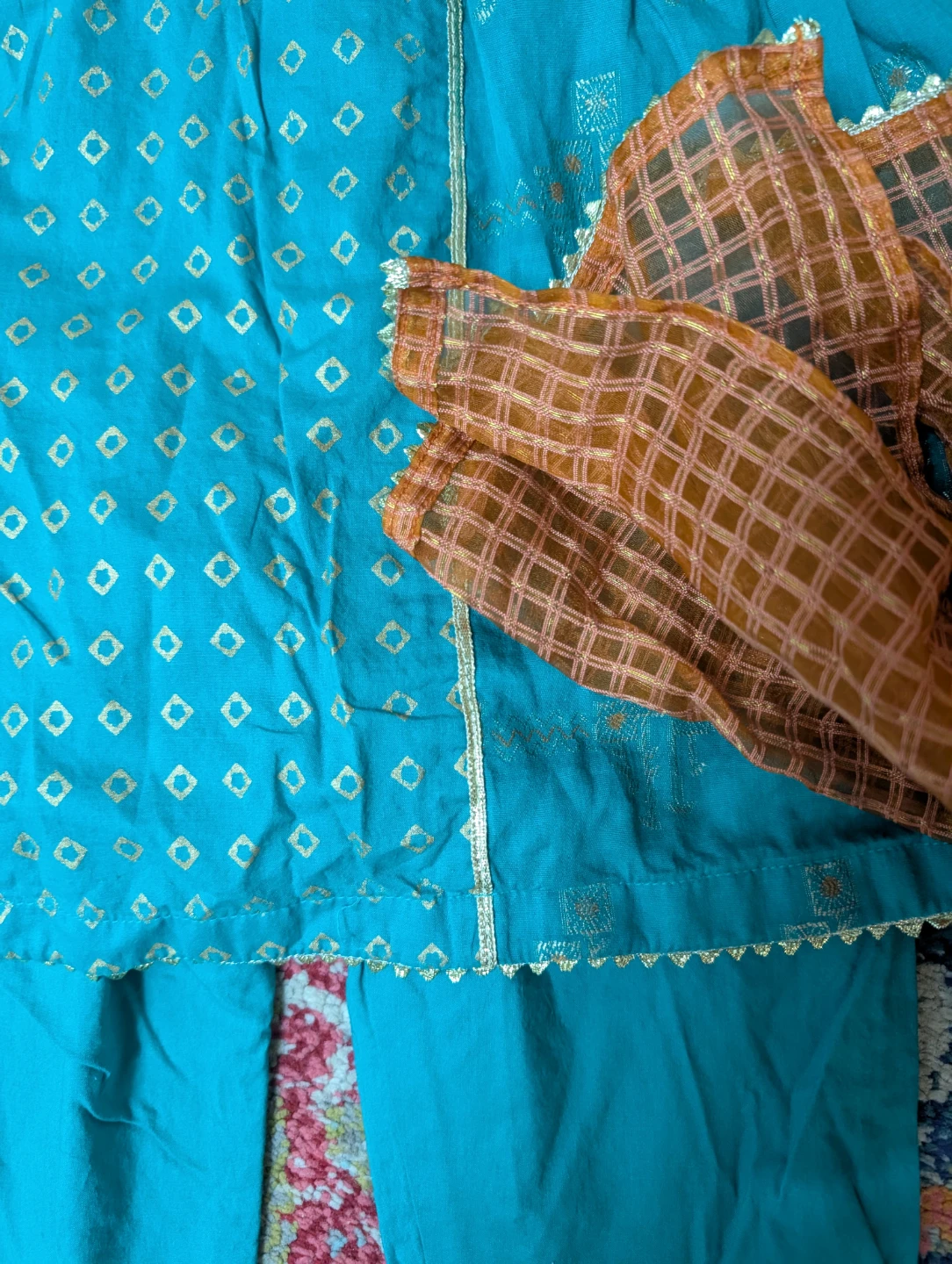 Teal Embroidered Kurti with Pants and Dupatta - photo 5