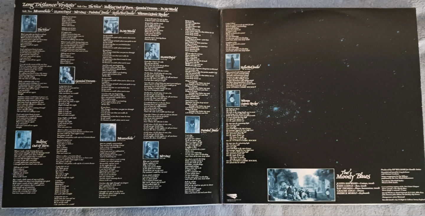 The Moody Blues Long Distance Voyager Vinyl Record - photo 2