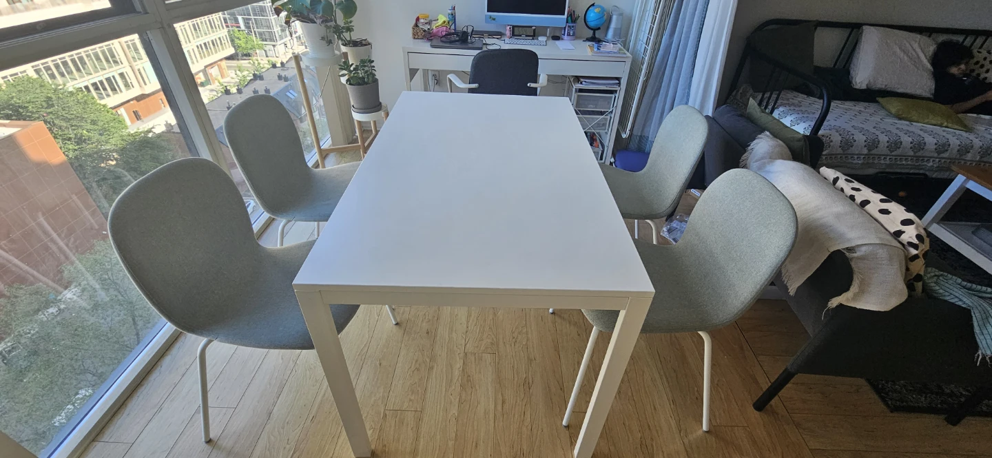 Dining Set. Pristine condition. Move out sale. - photo 4