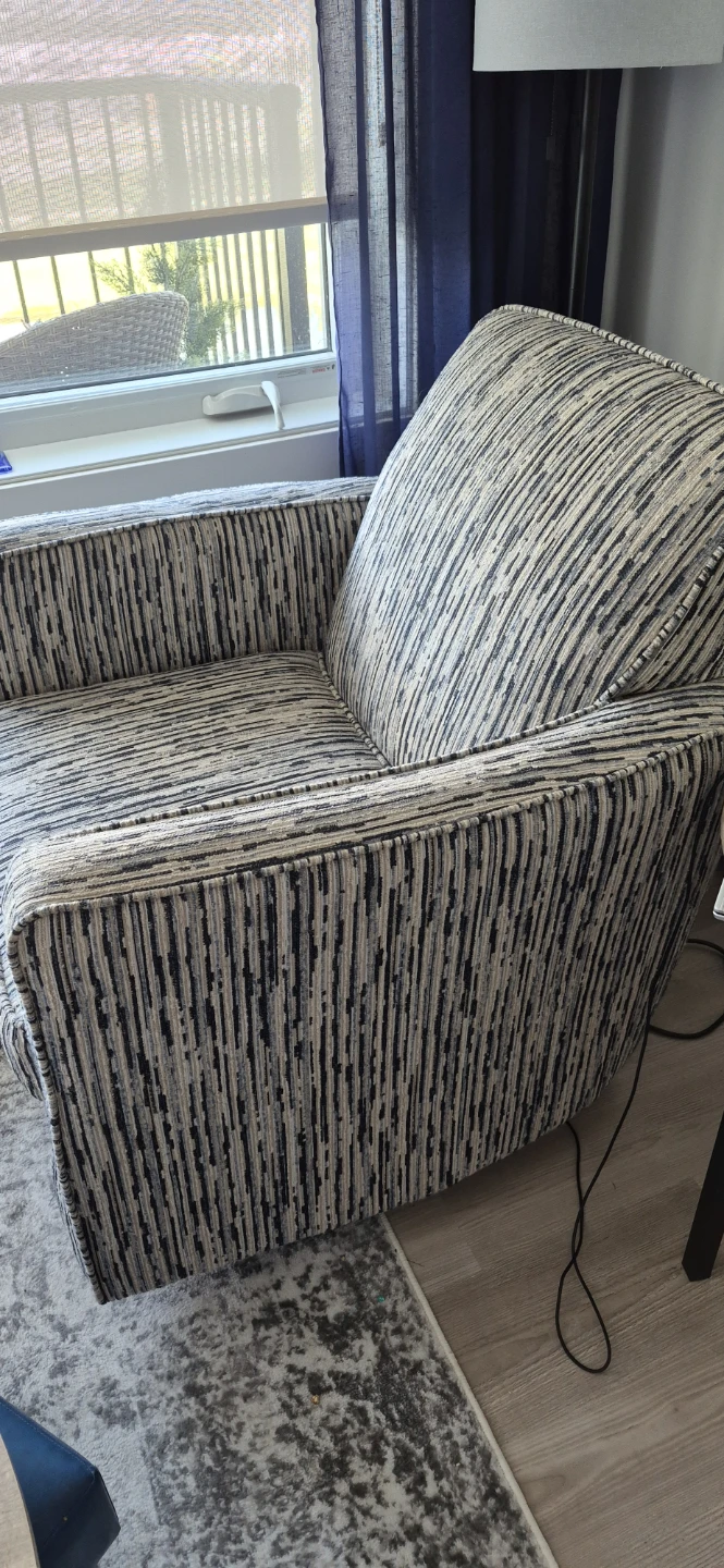 Swivel rocker - photo 3