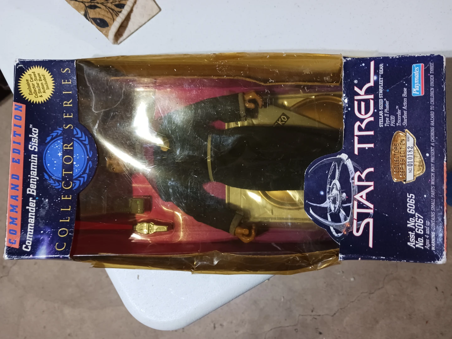 Star Trek Commander Benjamin Sisko Collector Series   soccer ⚽️