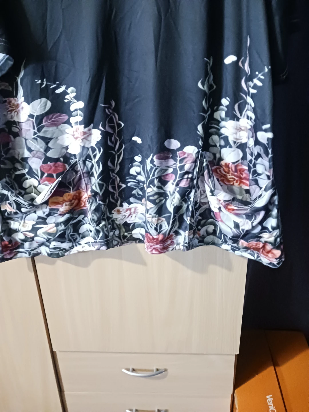 Scrub top, Women's Black Floral V-Neck T-Shirt - photo 5