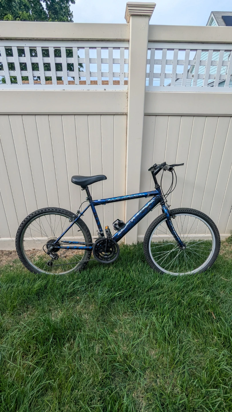 Blue "Odessey" Mountain Bike - photo 2