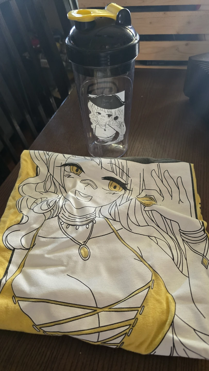 GG Pirate Shaker Bottle + shirt
