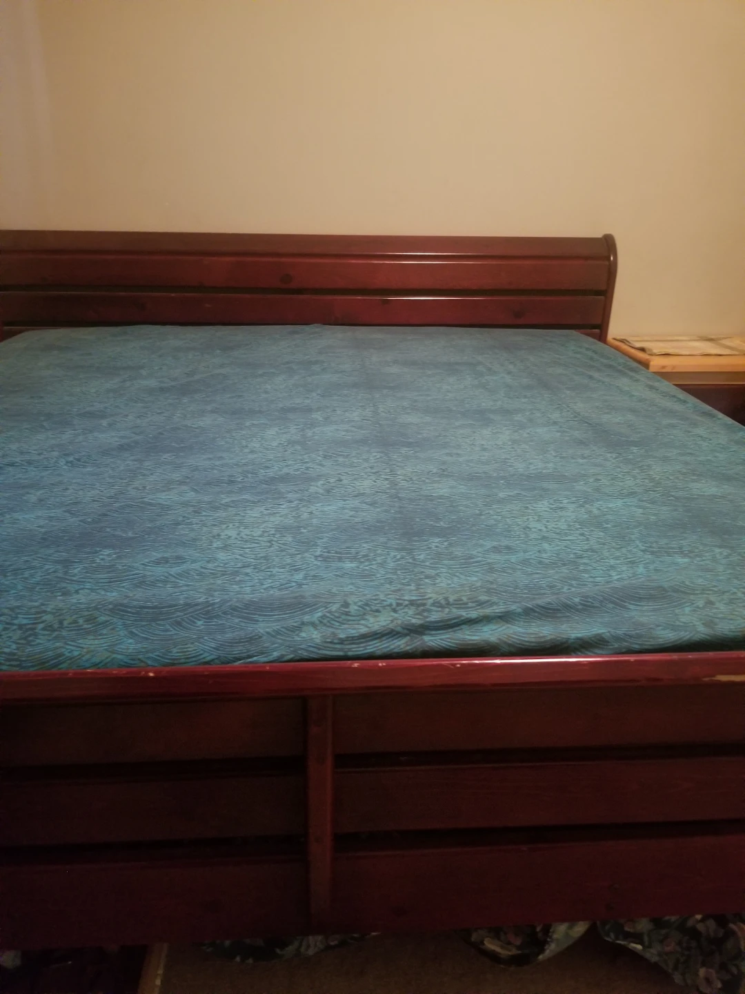 King bed with side table