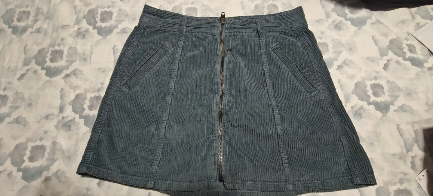 American Eagle Corduroy A-Line Skirt Size 4