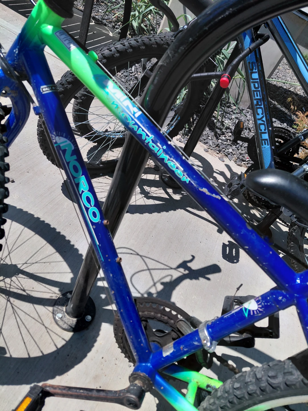 Norco Mountaineer Mountain Bike - photo 2