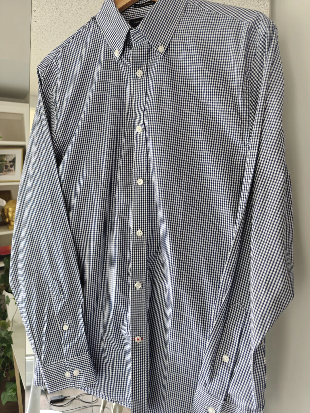 Tommy Hilfiger Slim Fit Medium Gingham Button-Up Shirt