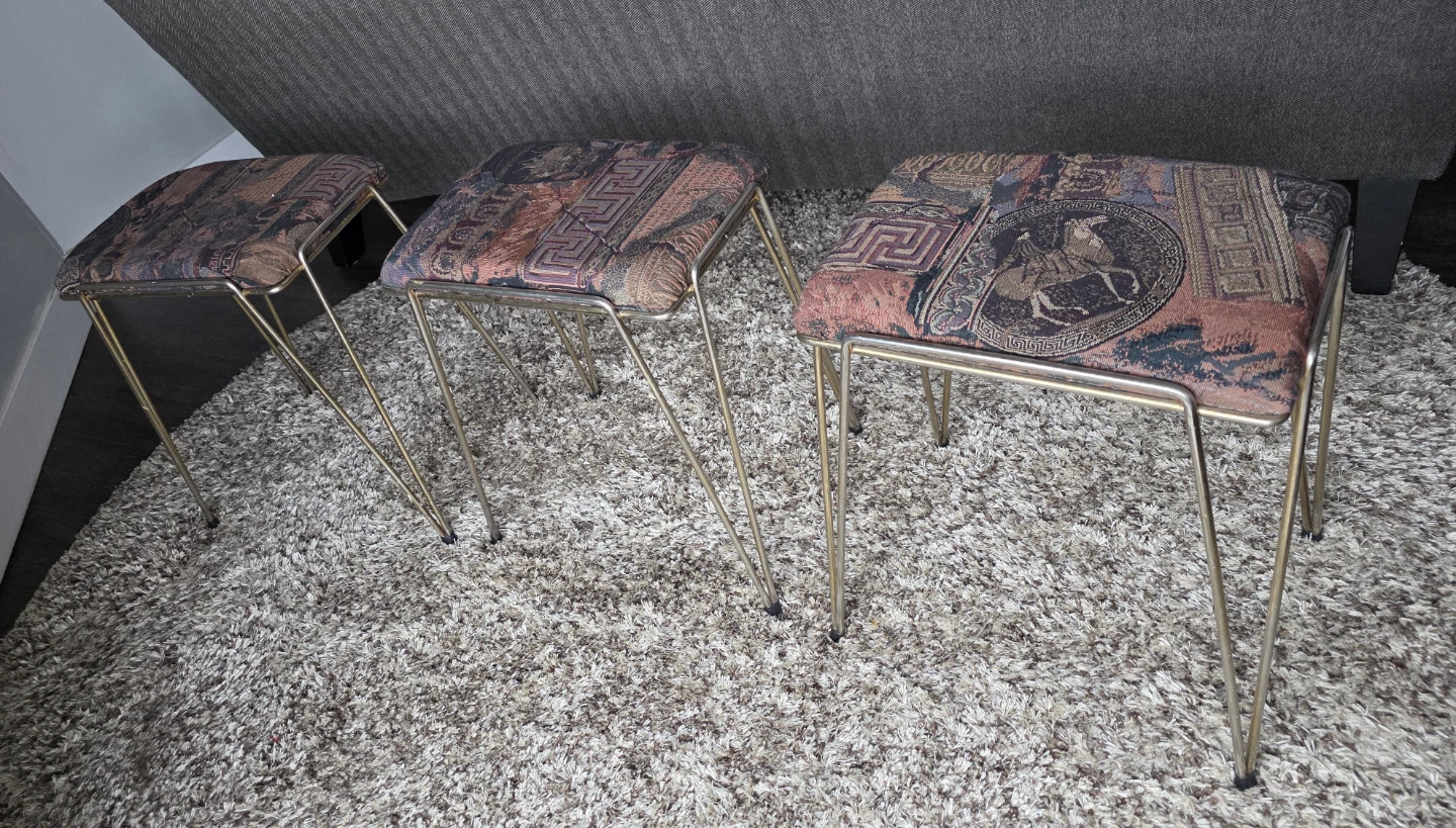 Set of 3 Vintage MCM Stools with hairpin legs - photo 2