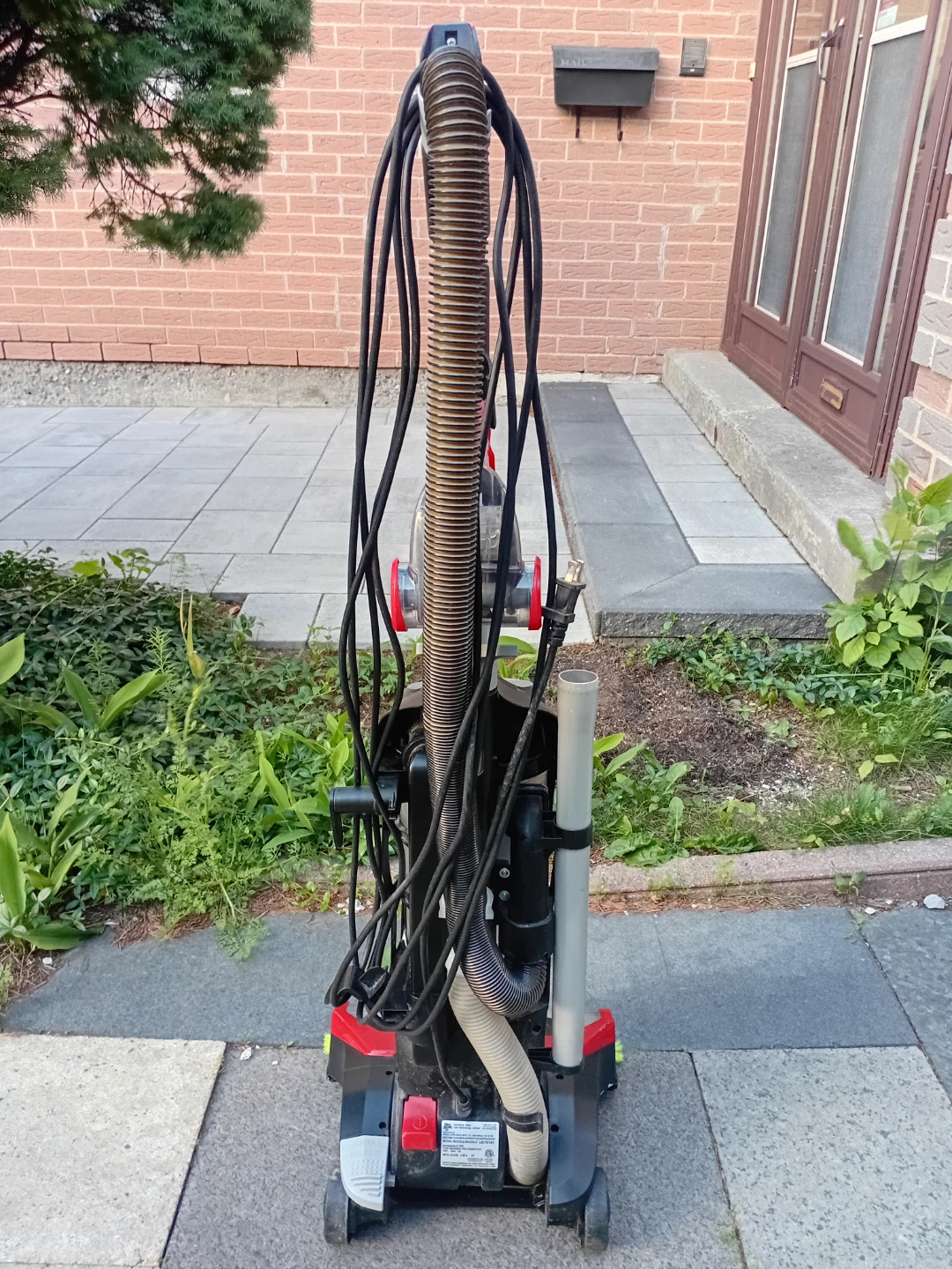 Dirt Devil PowerMax XL Vacuum Cleaner - photo 2