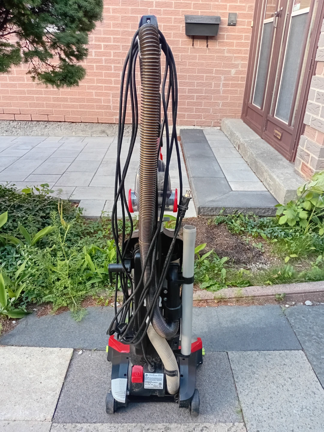 Dirt Devil PowerMax XL Vacuum Cleaner - photo 4