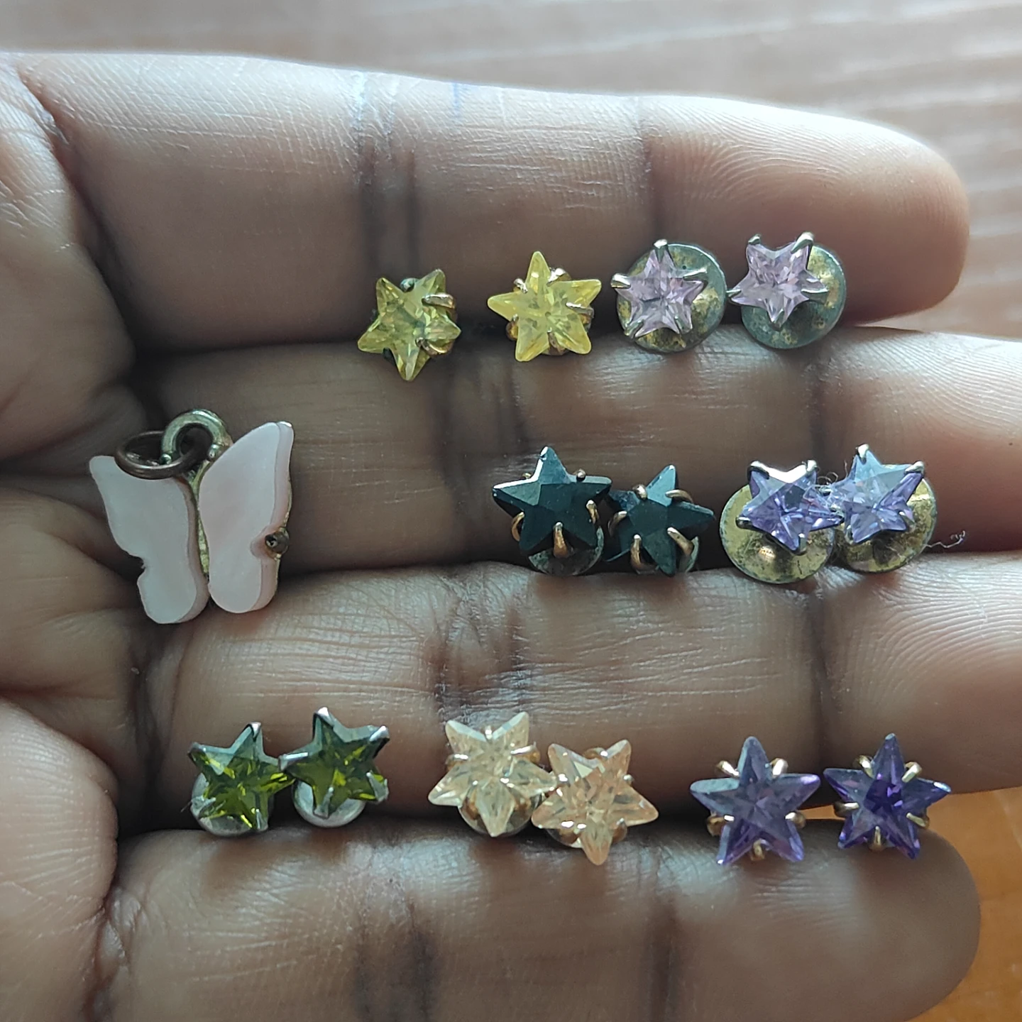 Tiny Stud Earrings & pendant