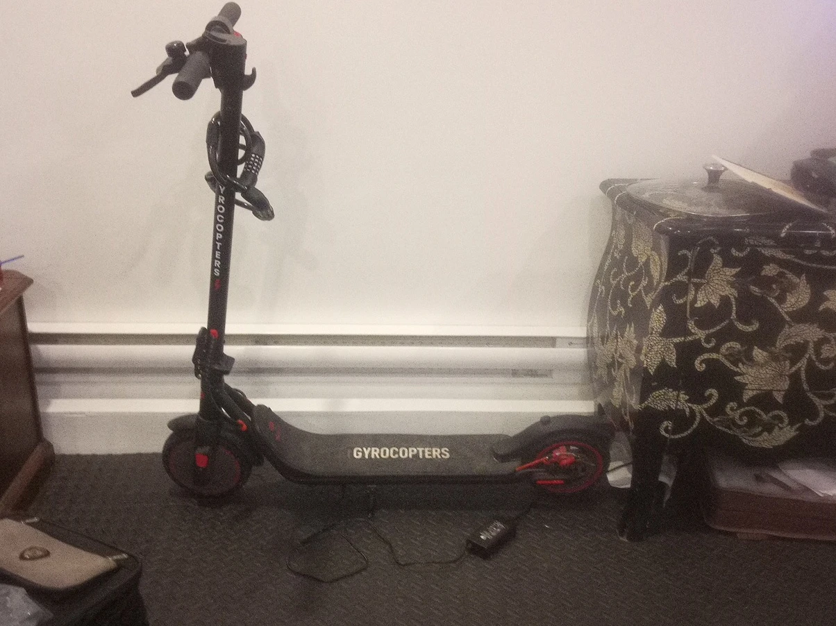 GYROCOPTERS Electric Scooter