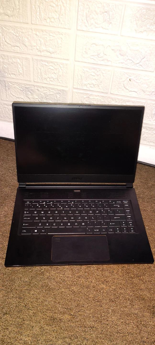 MSI WS65 9TK (i9/32/256+512/6vram) - photo 3