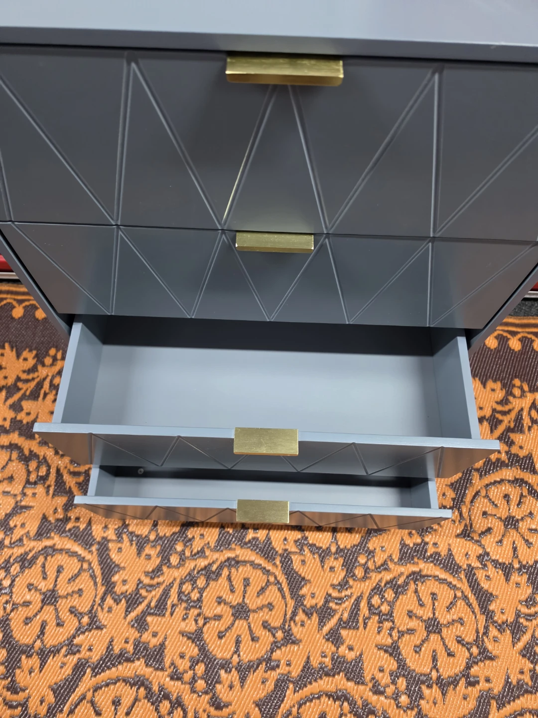 4-Drawer Chest with Gold Handles - photo 3