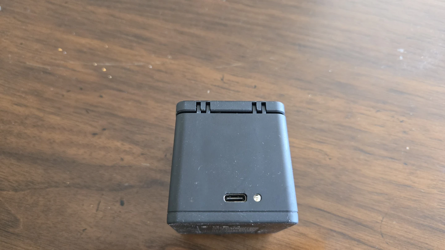 GoPro Camera triple Battery Charger for Hero 12/11/10/9 - photo 5
