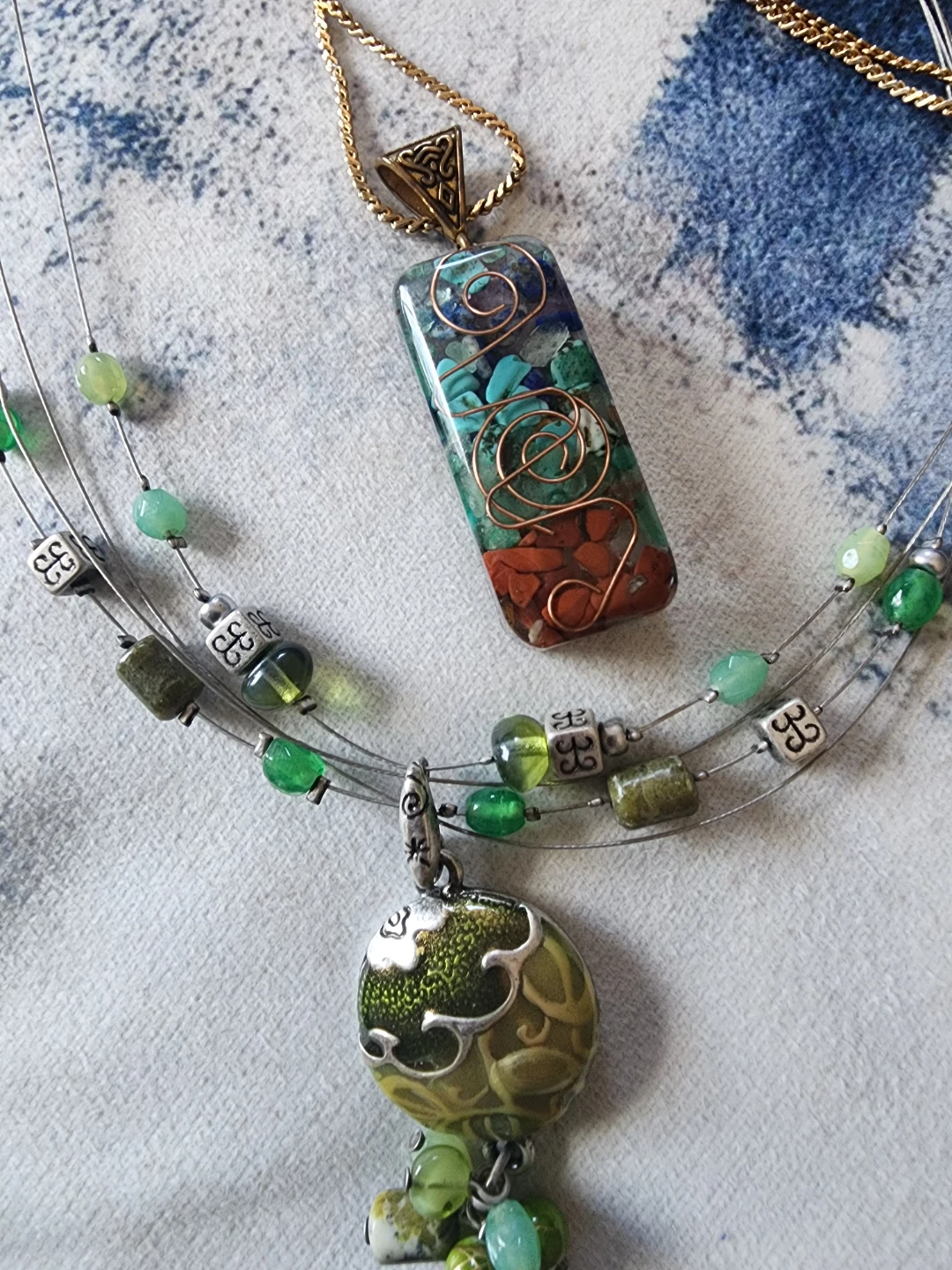 Chico's Pendant Necklace Set