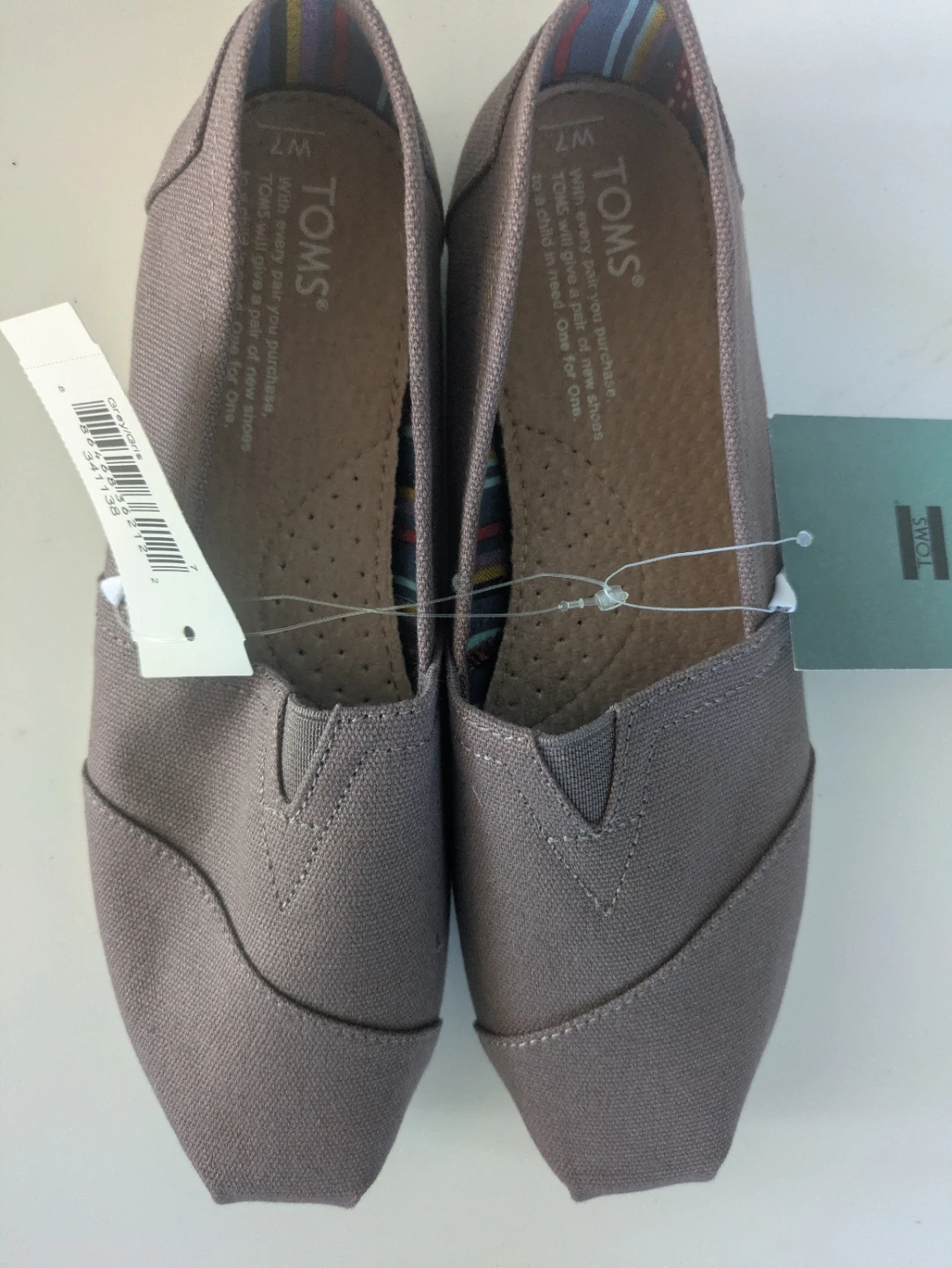 TOMS Classic Ash Canvas Shoes - Women's Size 7