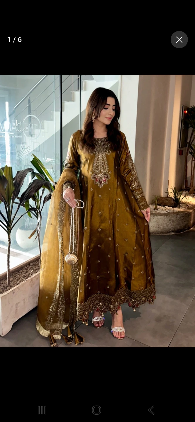 Womens goldern brown  silk 3 piece dress  Size:medium, Large