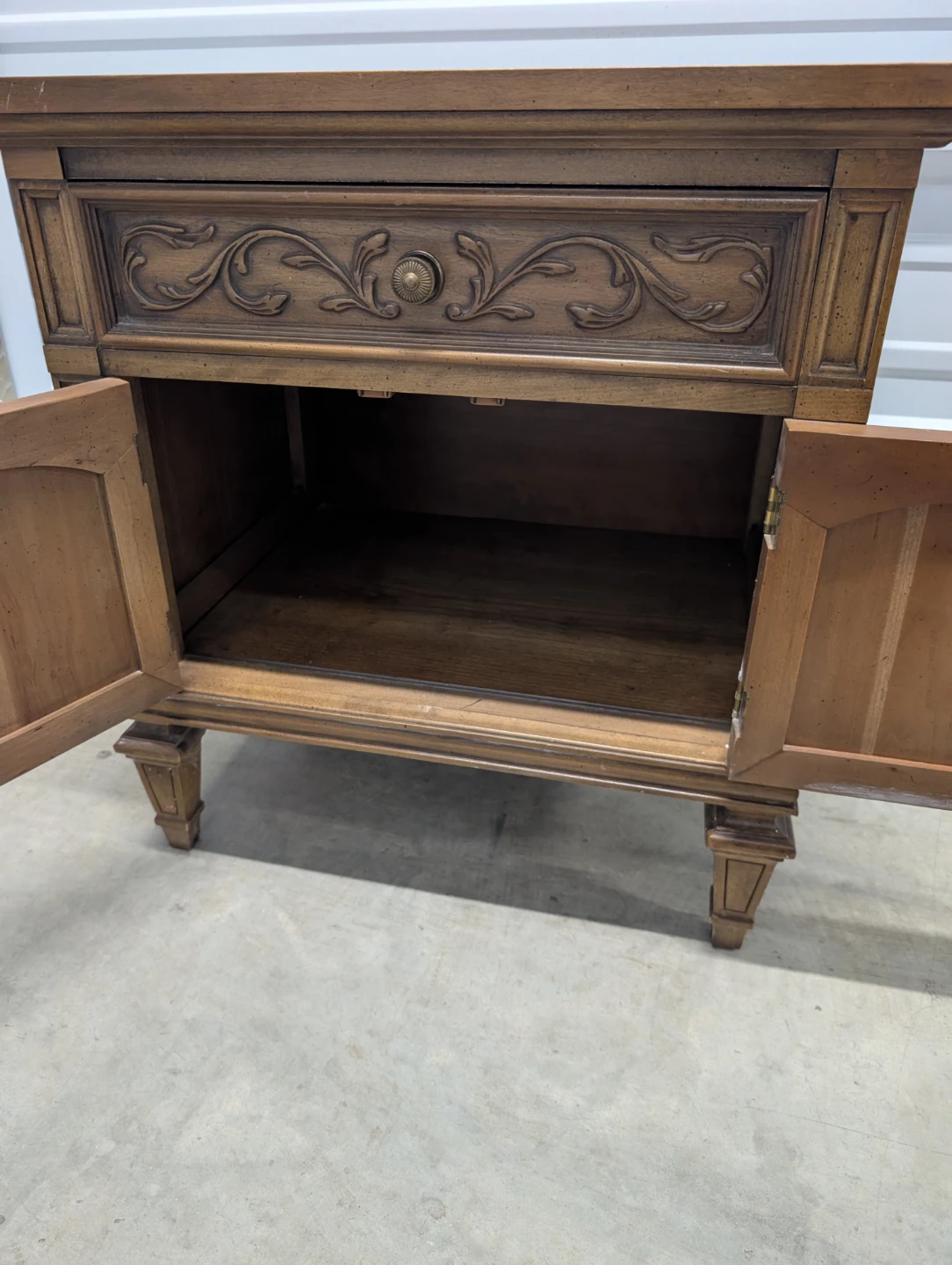 Vintage Wooden Nightstand with Carved Details - photo 2