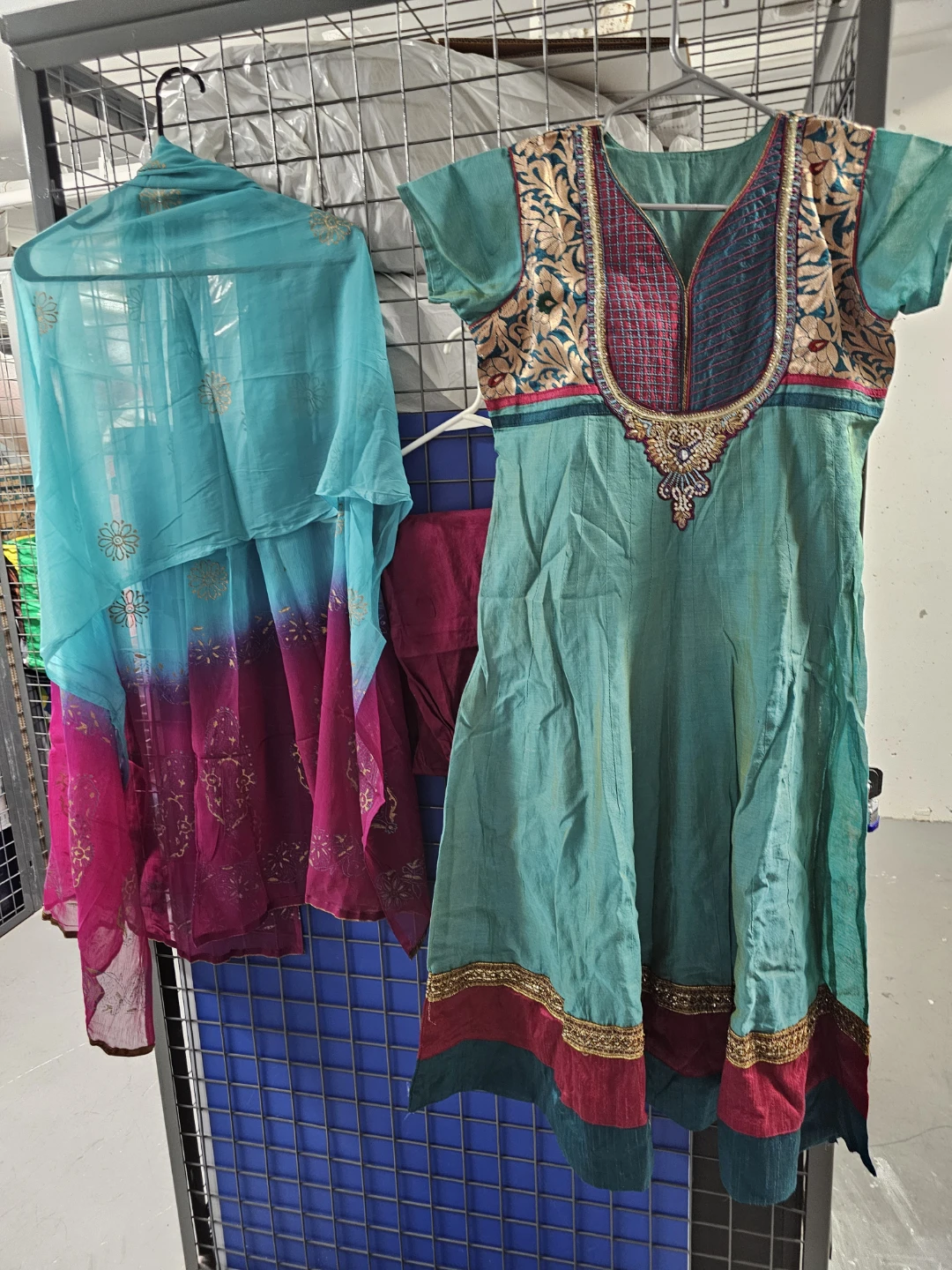 Anarkali suits with dupatta and bottom - photo 2