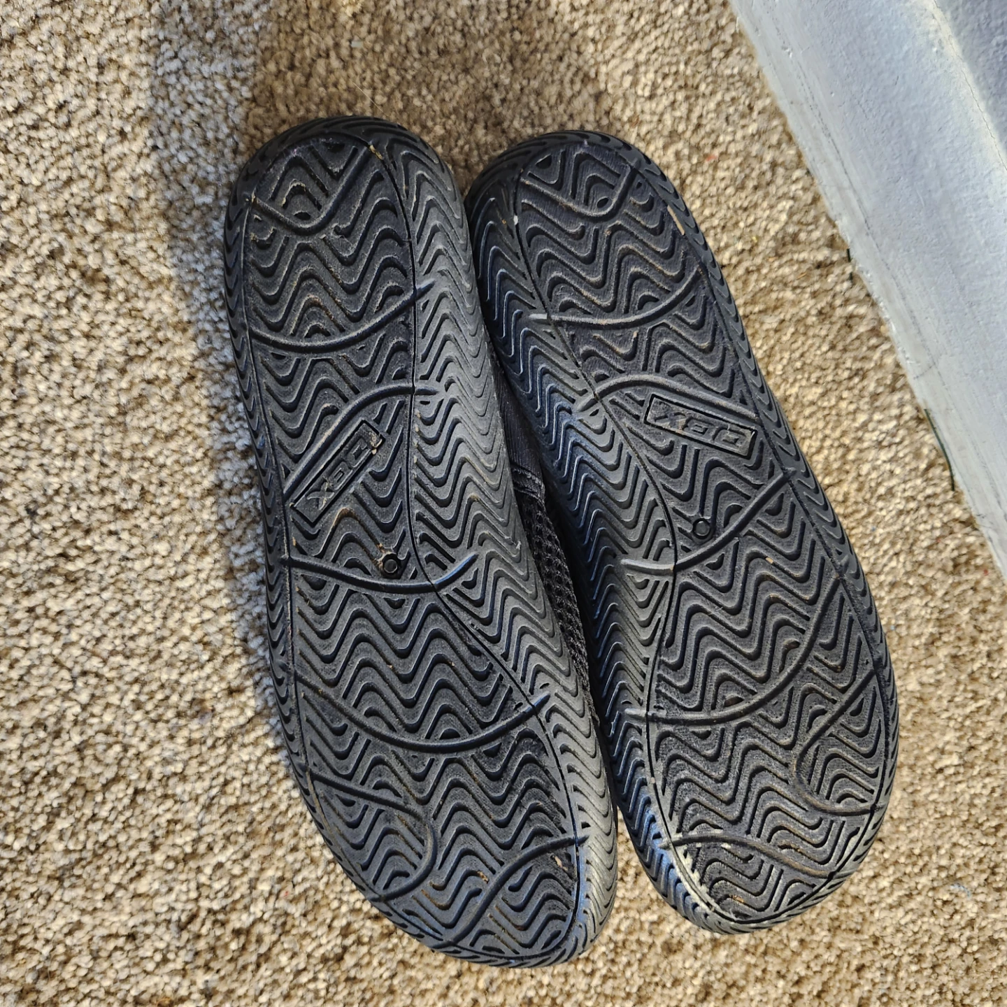 DGX unisex shoes - photo 3