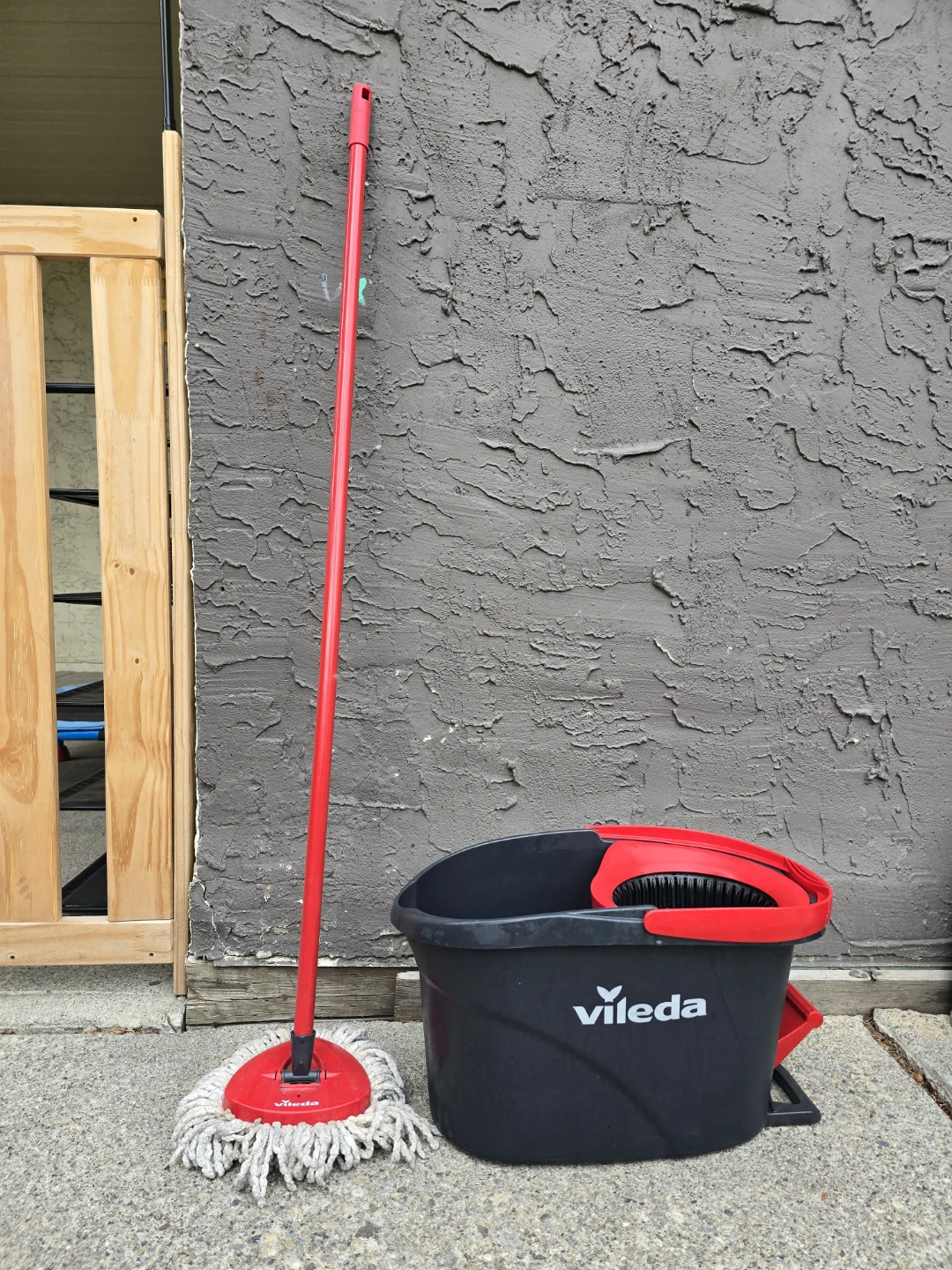 Vileda EasyWring Spin Mop & Bucket System