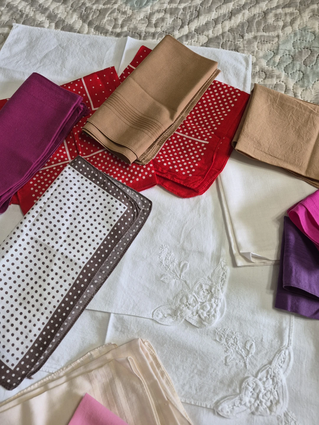 Mix Misc Lot of 15 Vintage Linens, Cottons, Doilies.. - photo 4