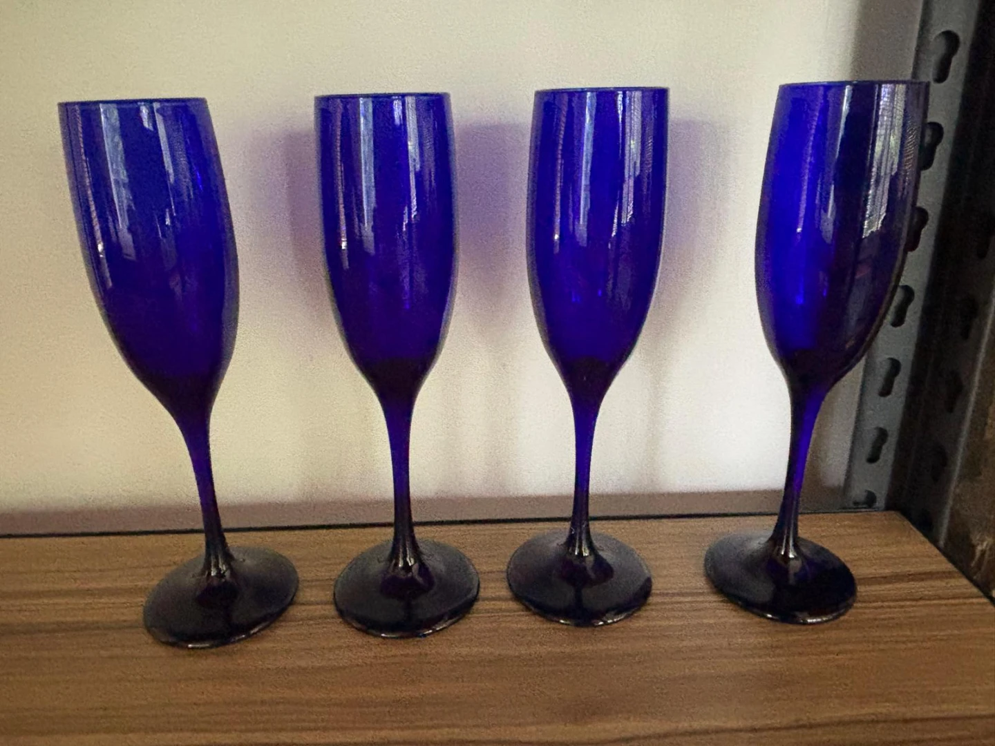 Set of 4 Blue Glass Champagne Flutes