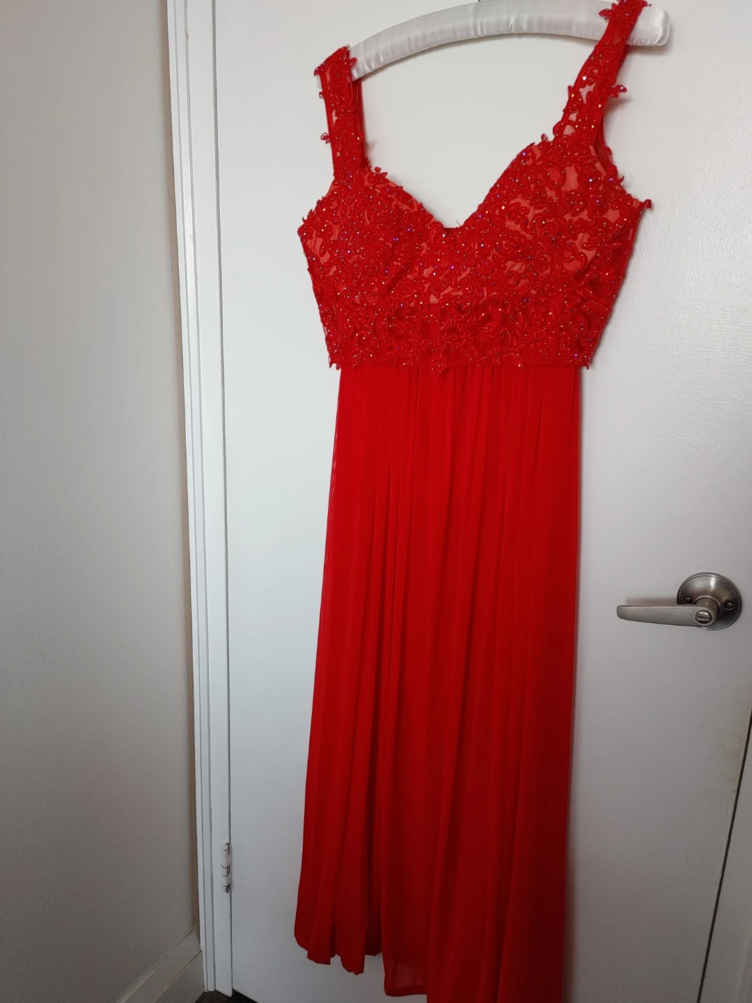 La Femme Red Lace Embellished Dress Size 10 - photo 2