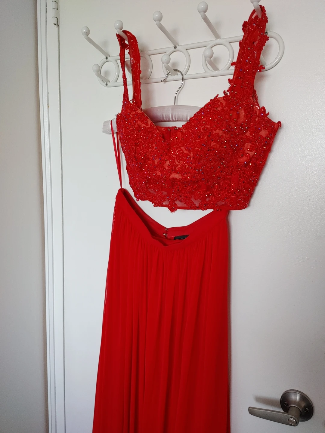 La Femme Red Lace Embellished Dress Size 10 - photo 4