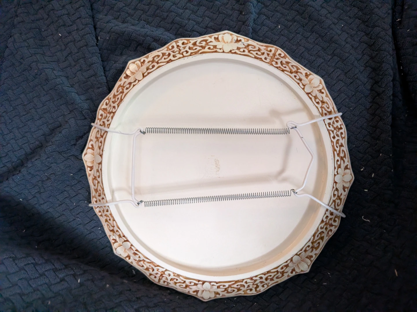 Decorative Wall Plate with Scenic Carving - photo 2