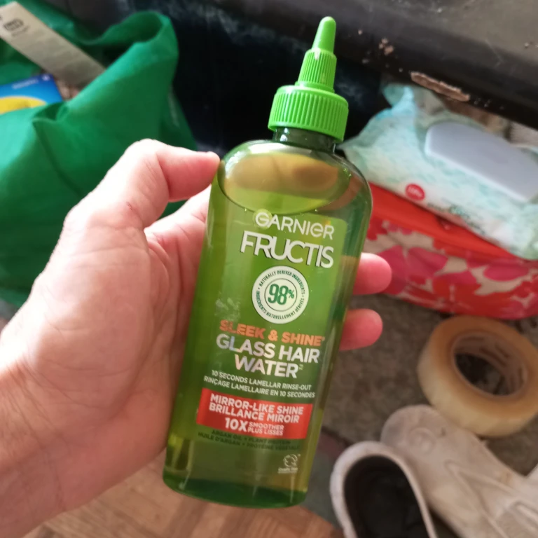 Garnier Fructis Sleek & Shine Glass Hair Water
