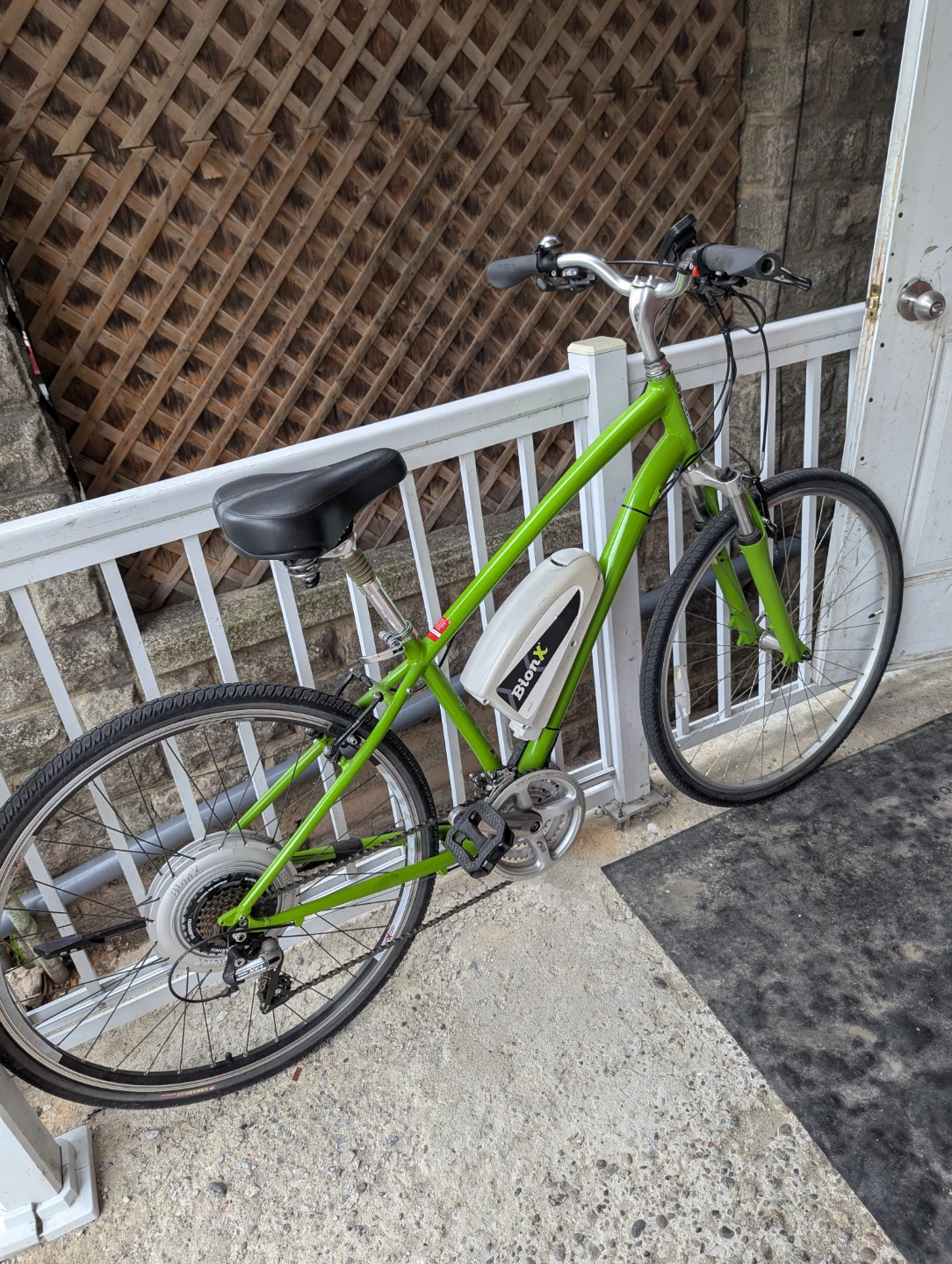 Specialized Globe / BionX E-Bike - photo 5
