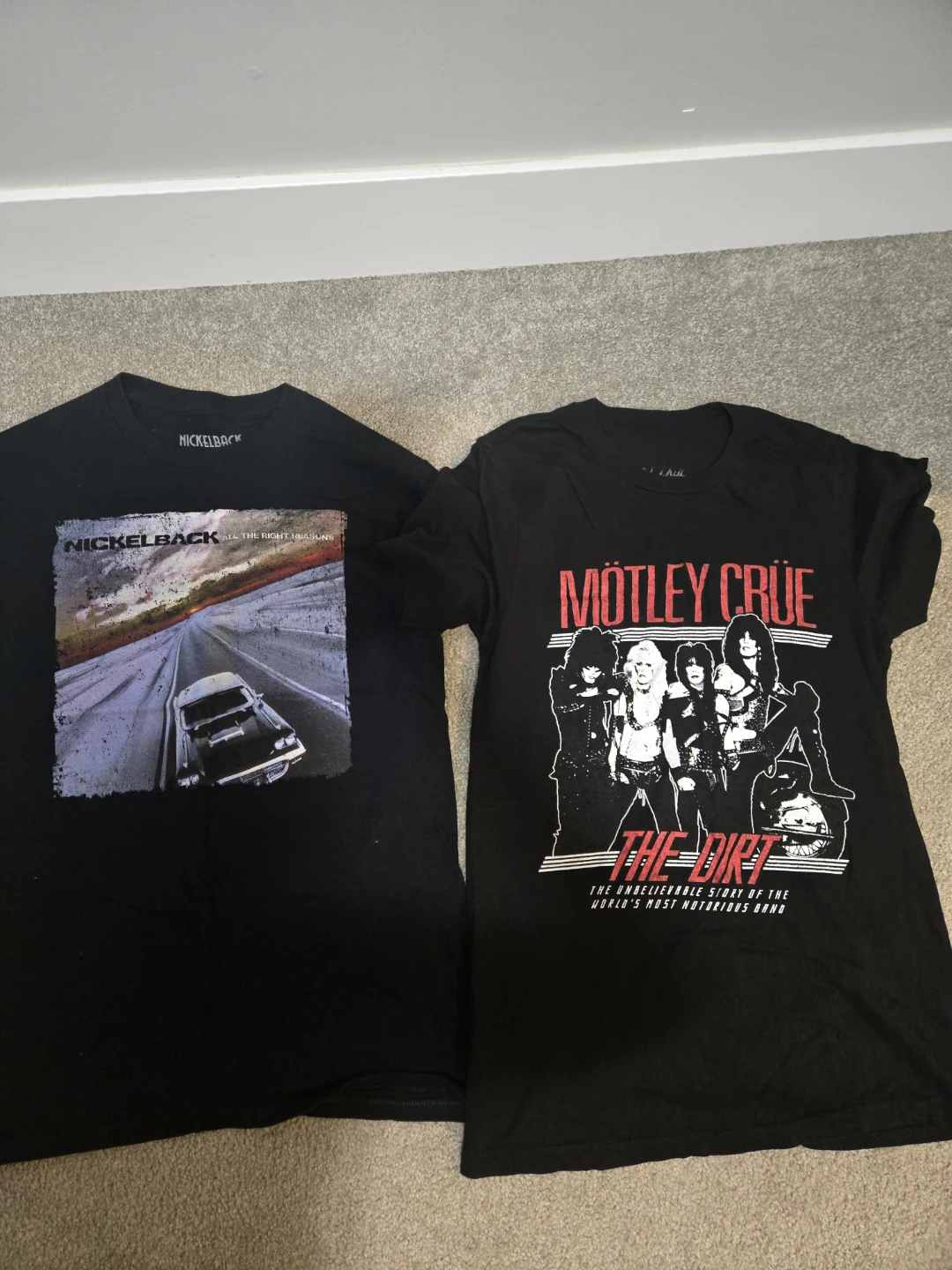 Nickelback & Mötley Crüe T-Shirts
