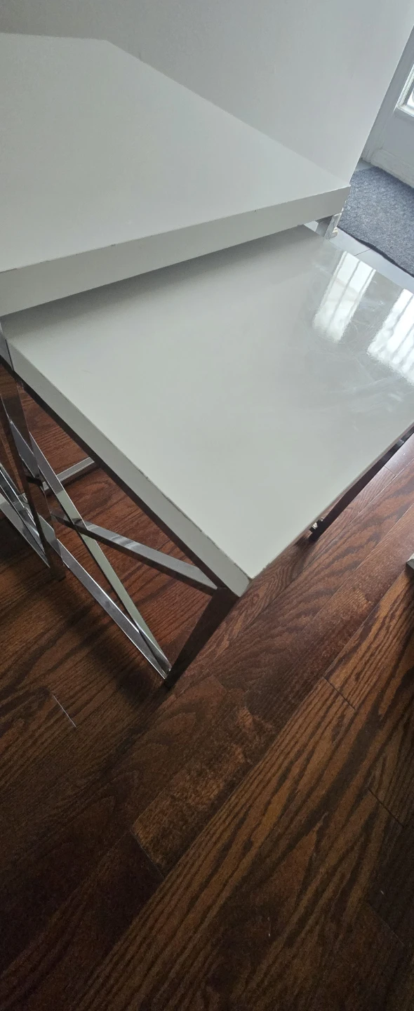 White nesting tables - photo 2