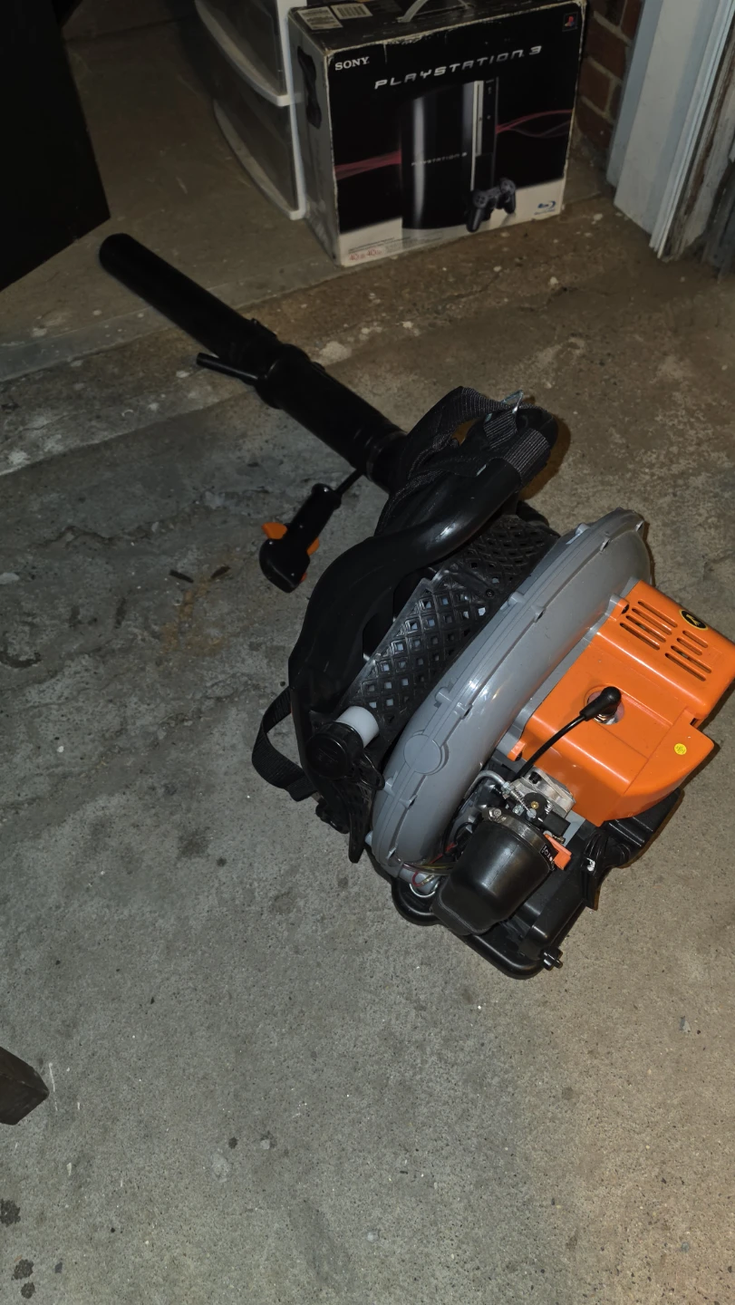 Gas Leaf Blower Backpack - photo 2