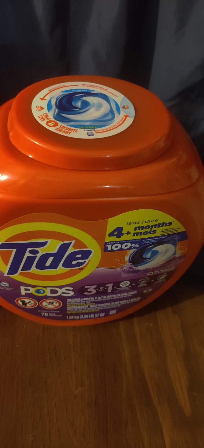 Tide PODS 3-in-1 Laundry Detergent 76 count - photo 4