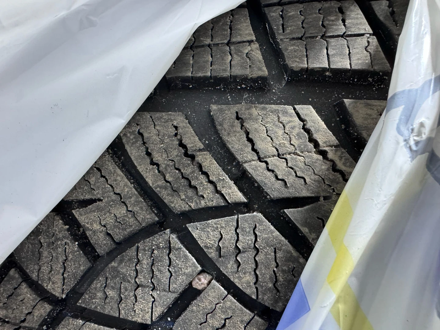 Mazda CX5 used Winter tyres - photo 3