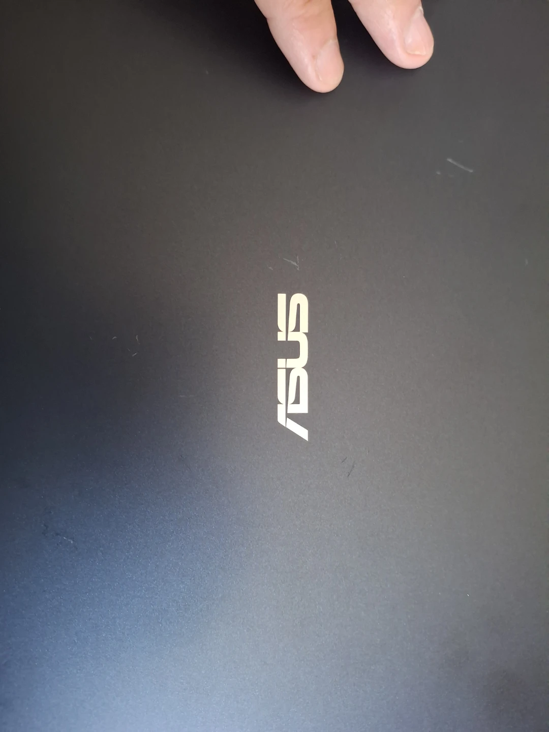 ASUS L210M Laptop - photo 3