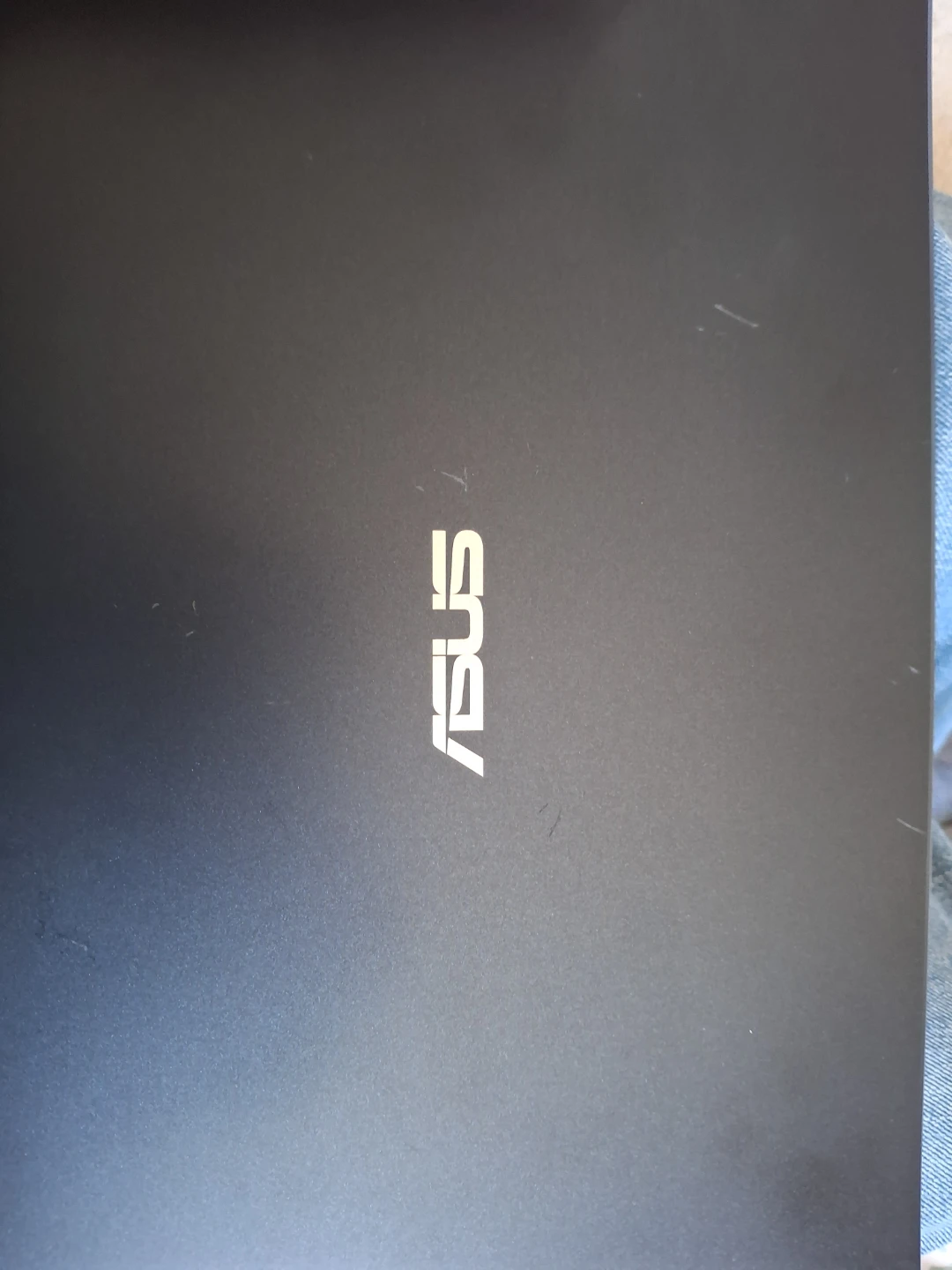 ASUS L210M Laptop - photo 4