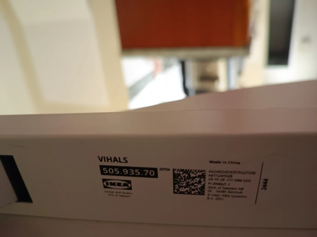 IKEA VIHALS Dining Table, set of 4 IKEA VILMAR chairs - photo 4