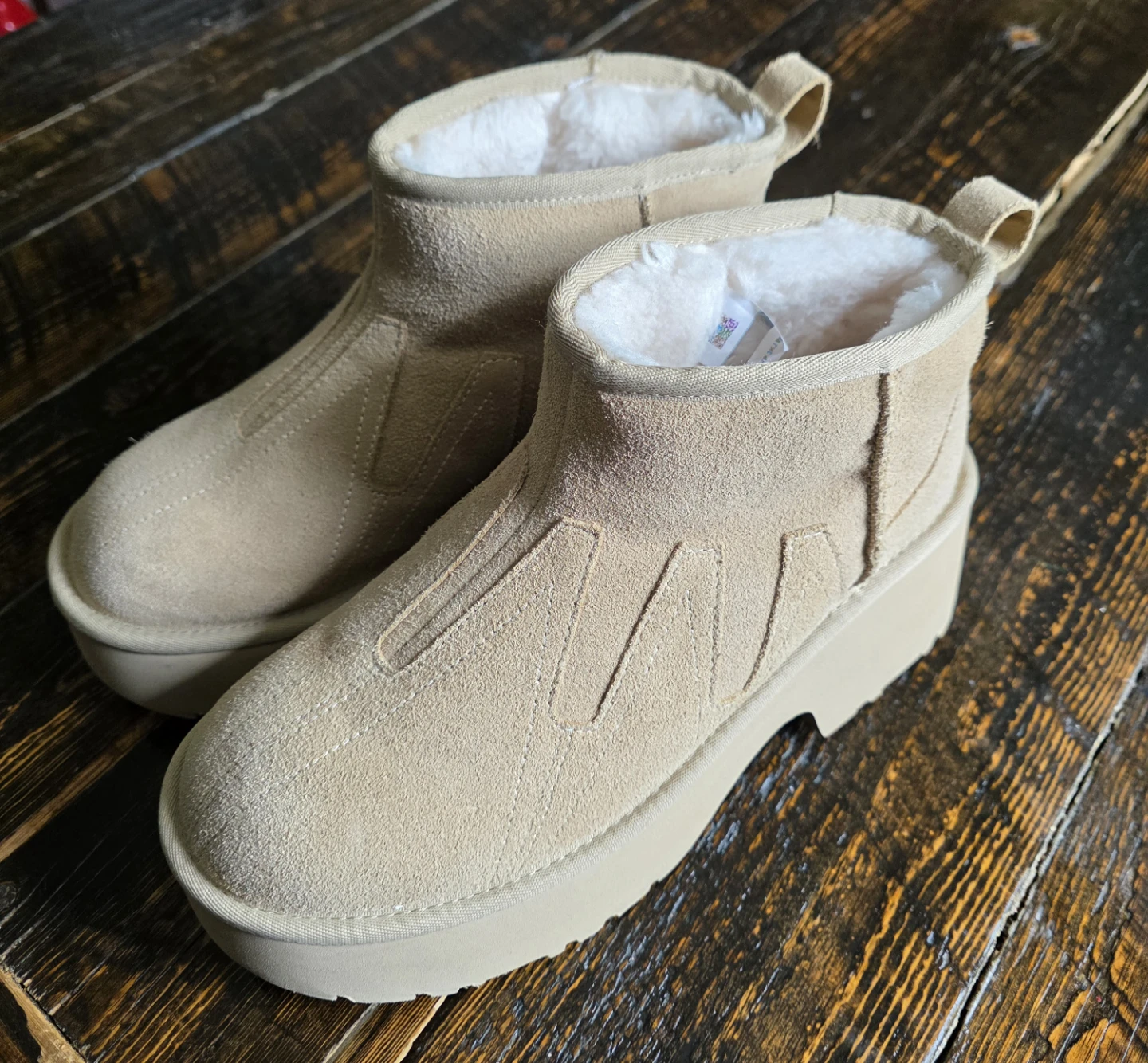 UGG CLASSIC ULTRA MINI HEIGHTS HICKORY PLATFORM BOOTS SIZE 10
