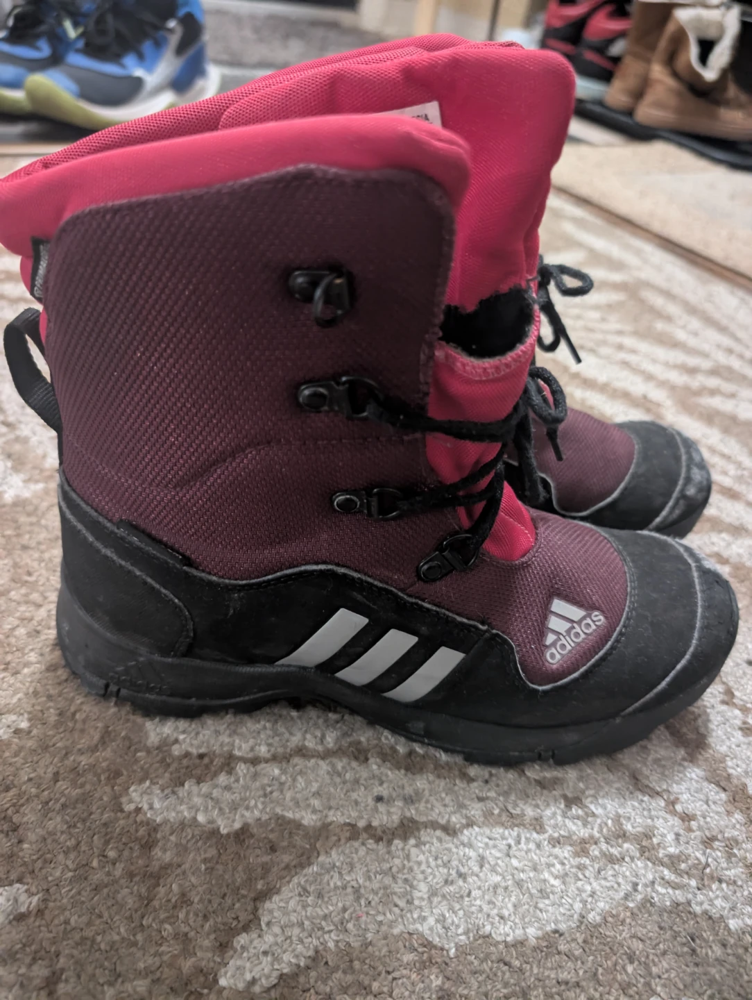 Adidas Winter Boots size 5 - photo 2