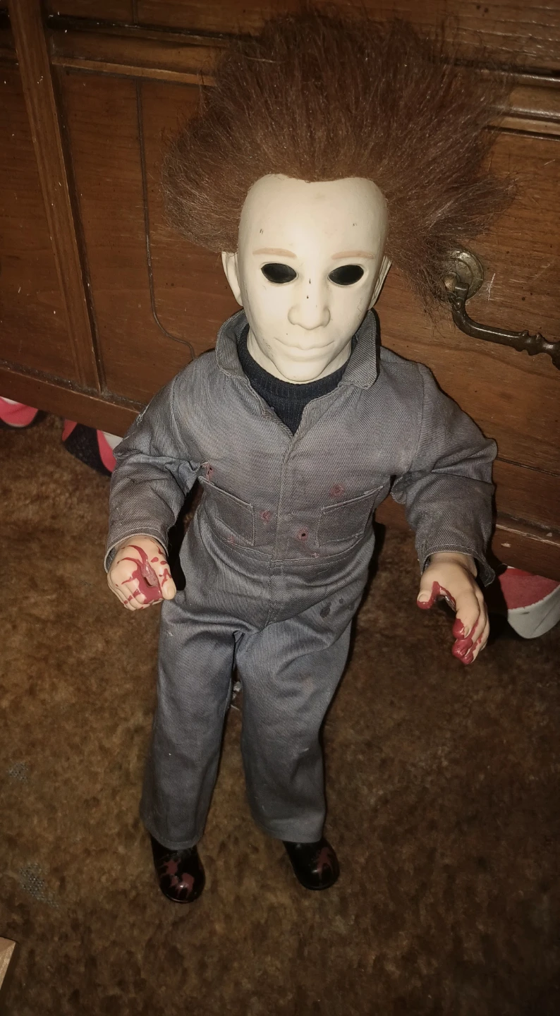 Michael Myers Halloween Figure - photo 2