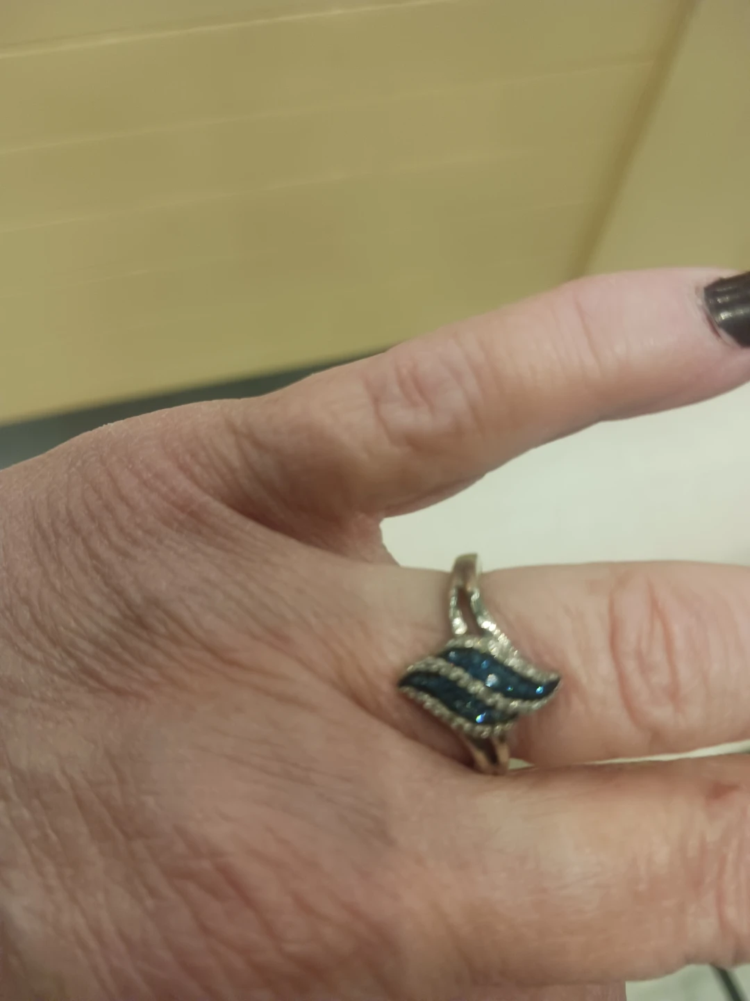Silver-tone Ring with Blue Diamond Chip Stones - photo 2