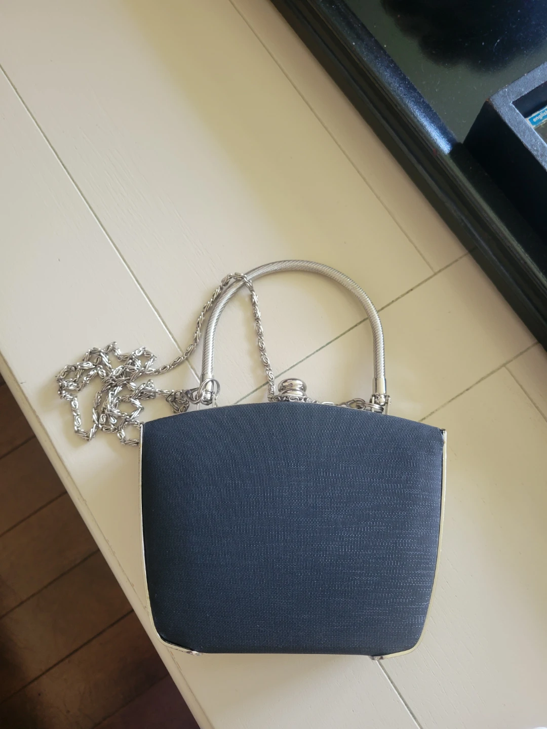 Blue evening clutch with silver chain strap - photo 5