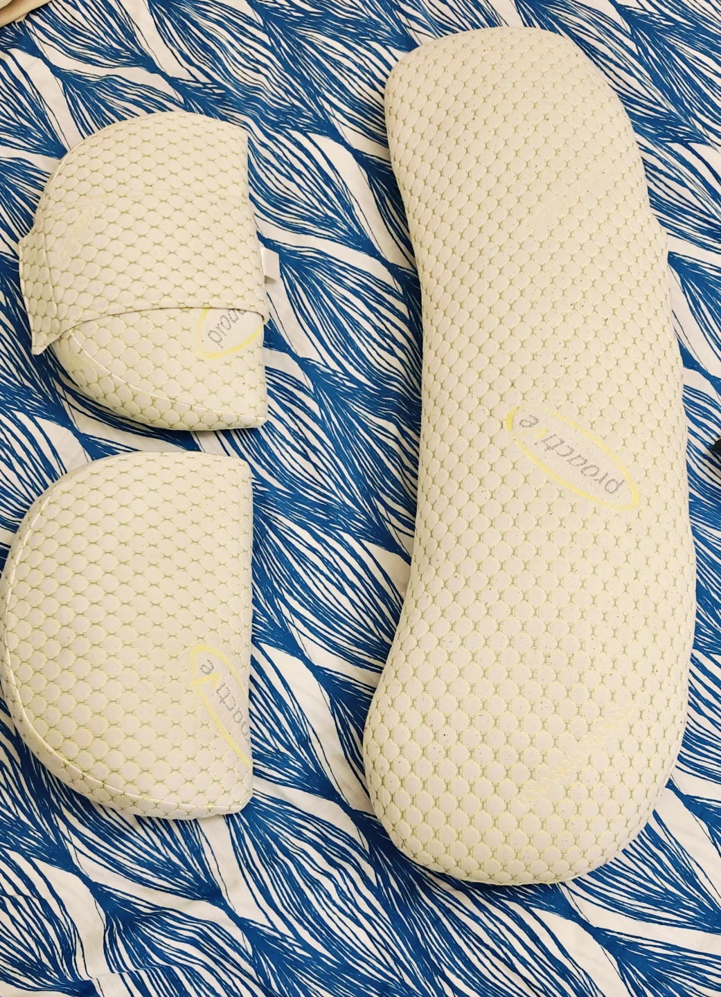 Pregnancy Pillow - photo 2