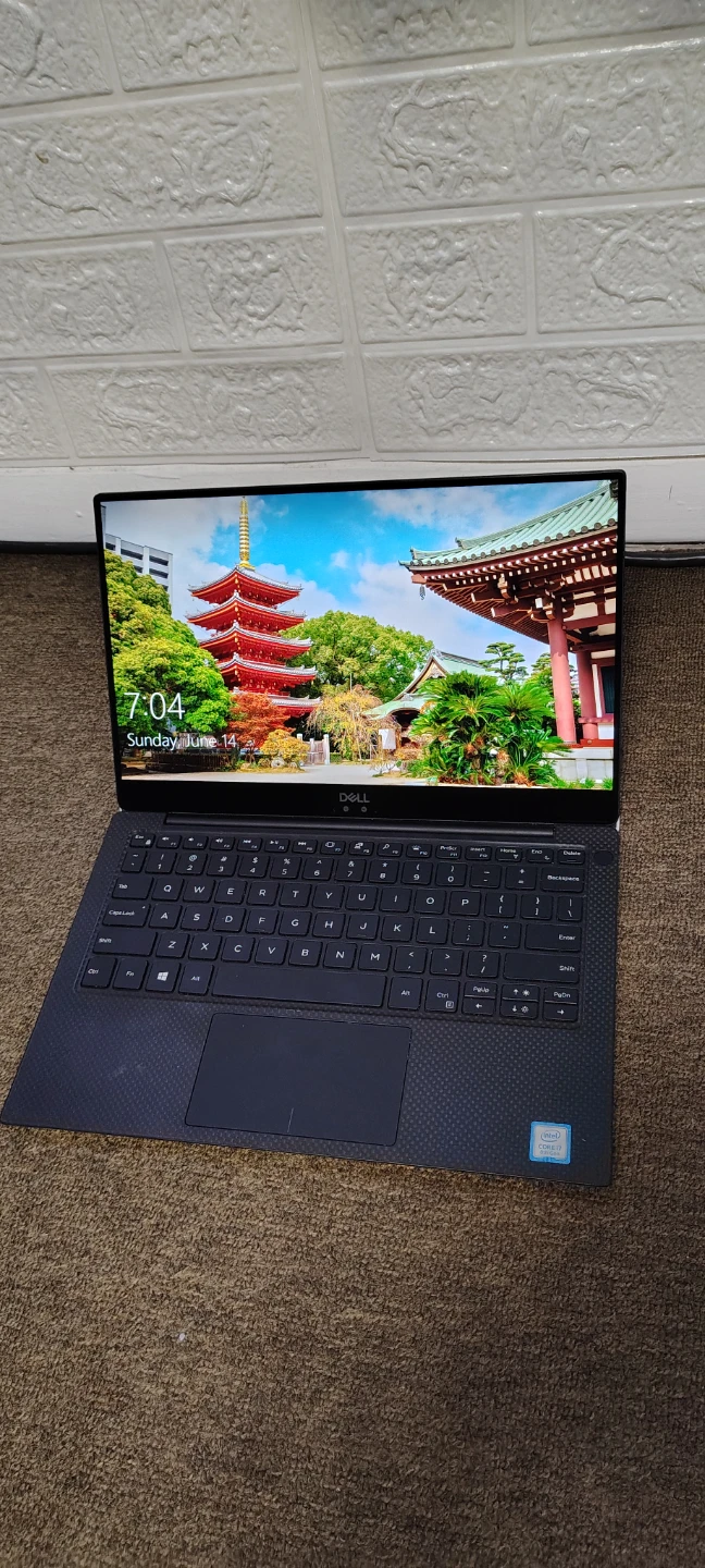 Dell XPS 13 Laptop